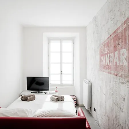 Blue Loft - The House Of Travelers Apartmán *